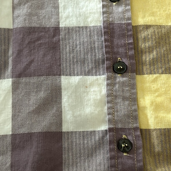 Burberry Brit Sunny Yellow/Grey Plaid Short Sleeve Shirt Top **Size L** 🌼🌼 - Picture 7 of 7